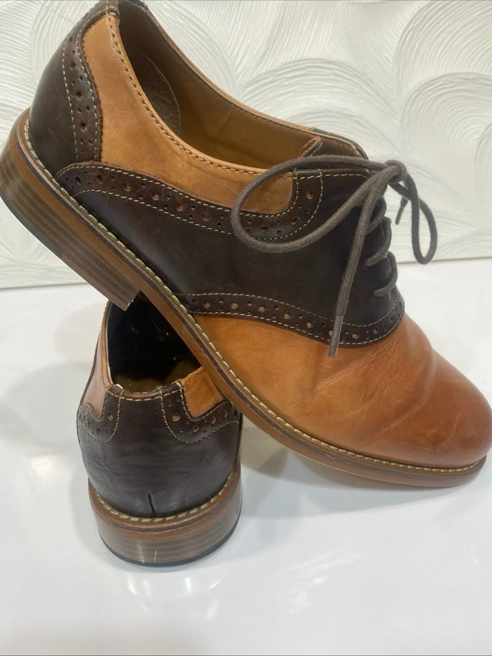 G.H. Bass Casanova Men’s Carmel Brown Leather Casual Oxfords Shoes US Size 8.5M